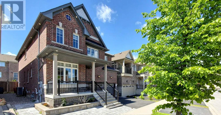 4 Mawby Street, Ajax, ON, L1T 0J9 - 2