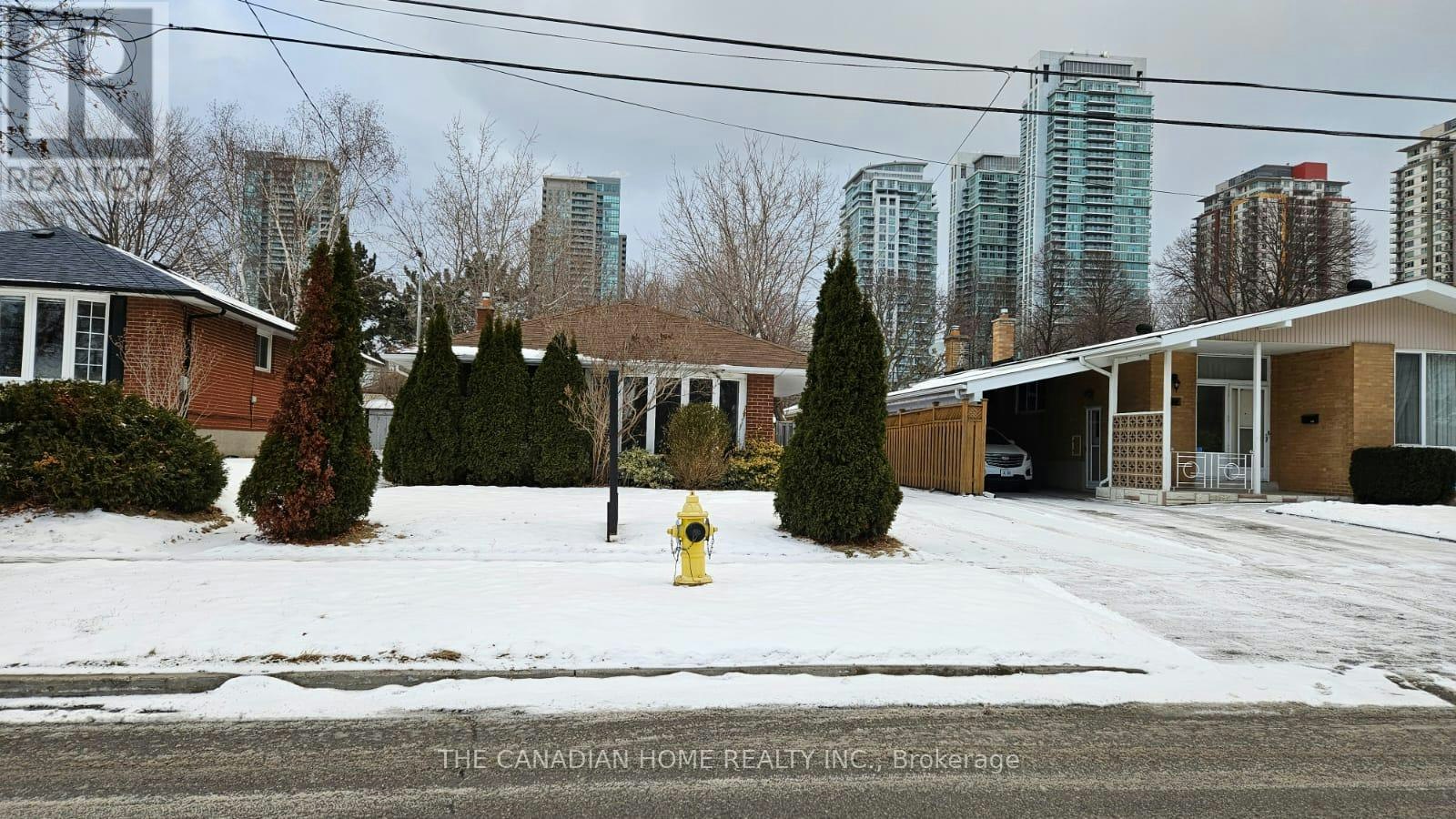 MAIN-12 Aspendale Drive, Toronto, ON, M1P 4J6