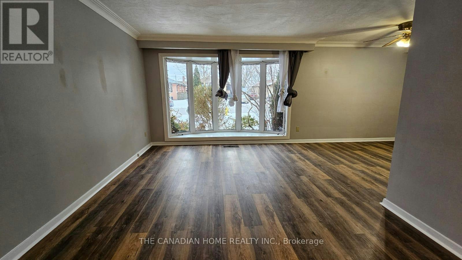 MAIN-12 Aspendale Drive, Toronto, ON, M1P 4J6 - 3