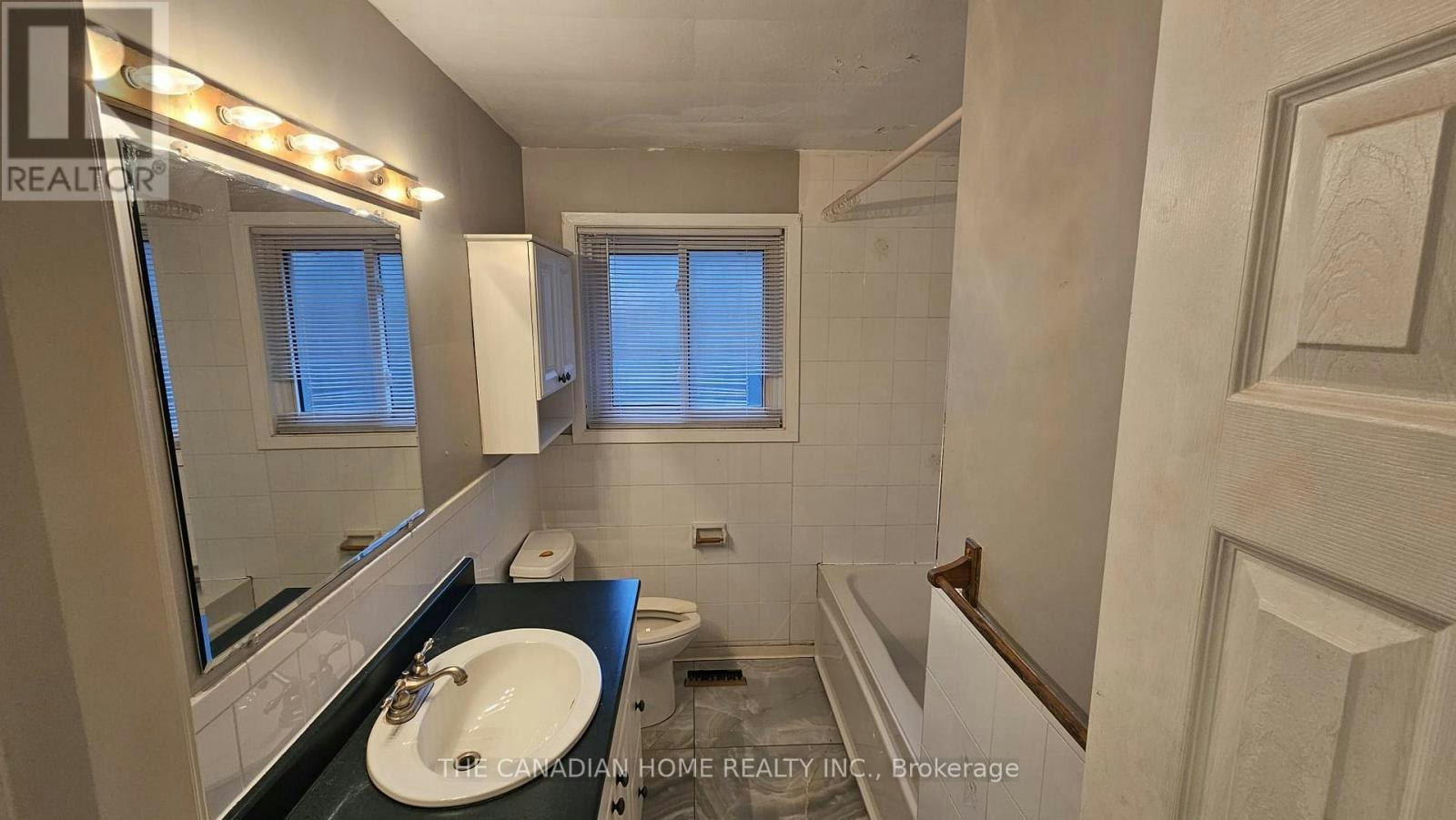 MAIN-12 Aspendale Drive, Toronto, ON, M1P 4J6 - 14