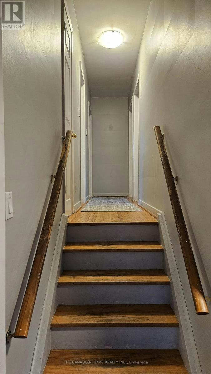 MAIN-12 Aspendale Drive, Toronto, ON, M1P 4J6 - 10