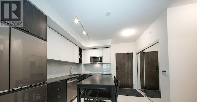 324-100 Eagle Rock Way, Vaughan, ON, L6A 5B9 - 6