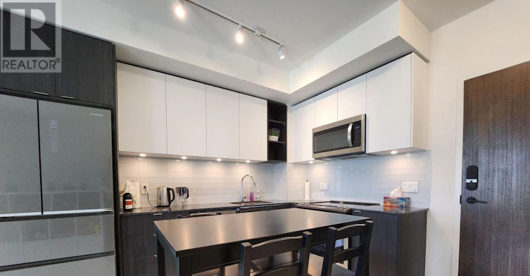 324-100 Eagle Rock Way, Vaughan, ON, L6A 5B9 - 11
