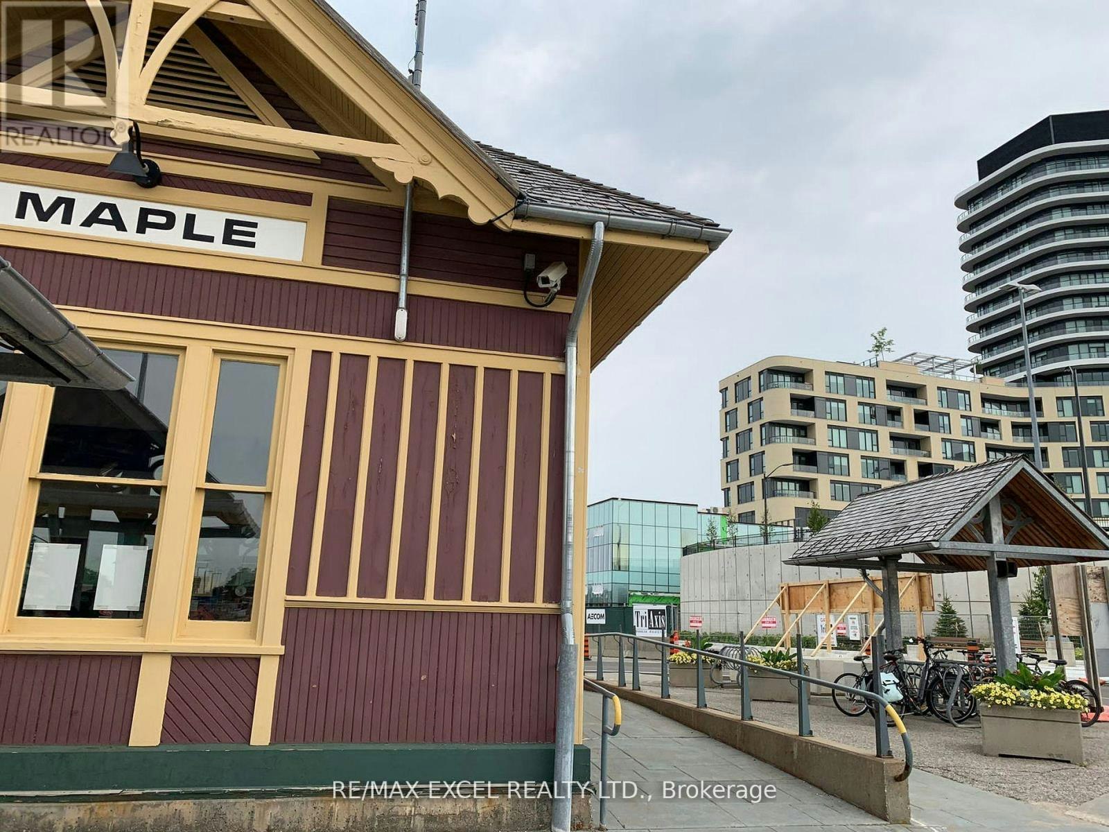 324-100 Eagle Rock Way, Vaughan, ON, L6A 5B9 - 31