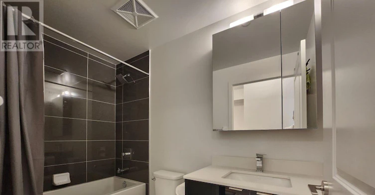 324-100 Eagle Rock Way, Vaughan, ON, L6A 5B9 - 19