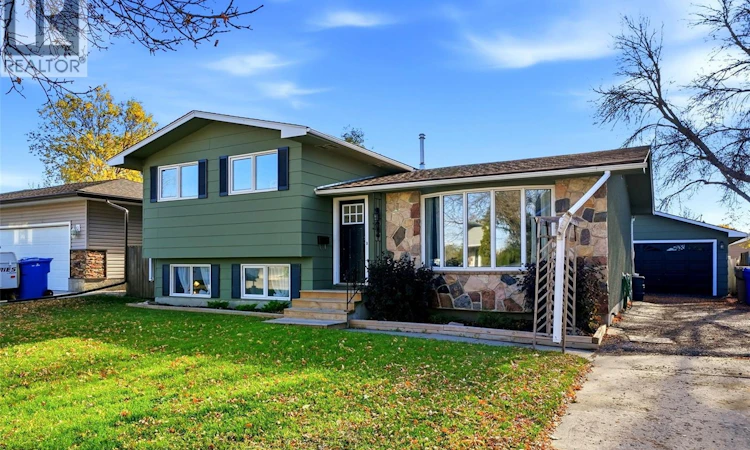 31 Berenson Avenue
