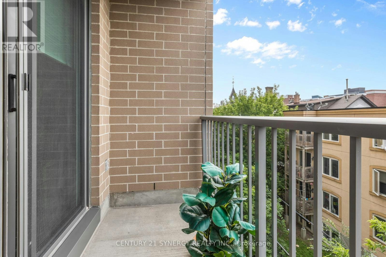 501-200 Besserer Street, Ottawa, ON, K1N 0A7 - 18