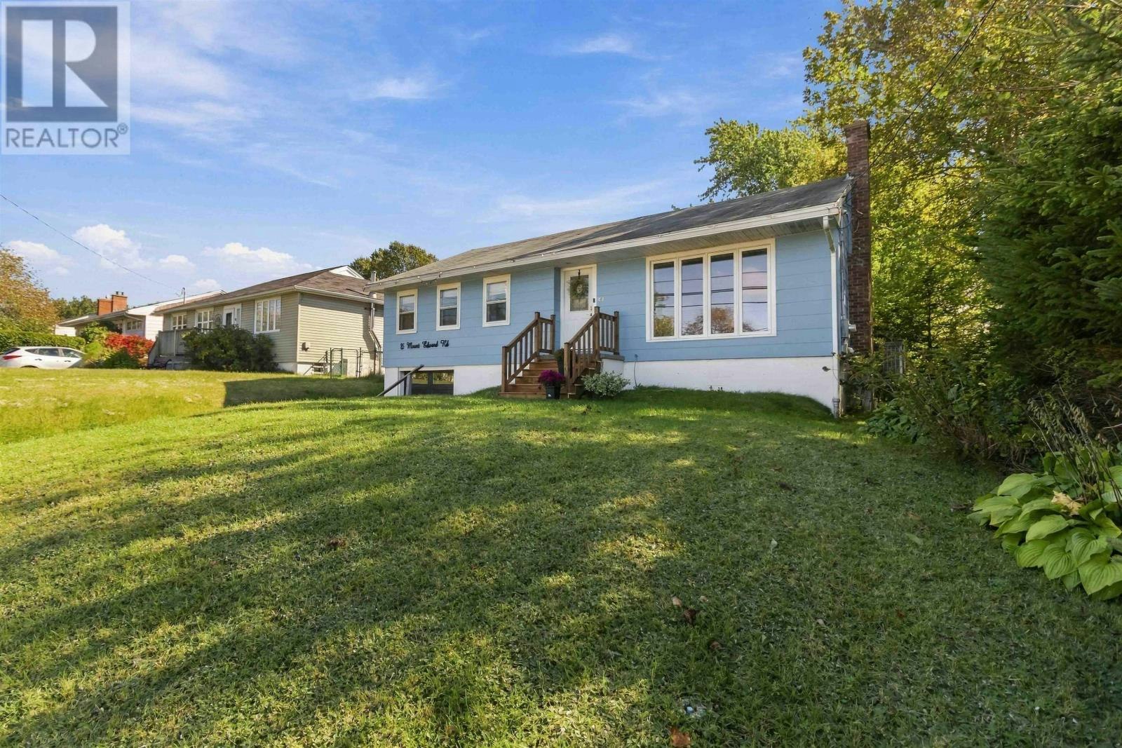 85 Mount Edward Road, Dartmouth, NS, B2W 3K7