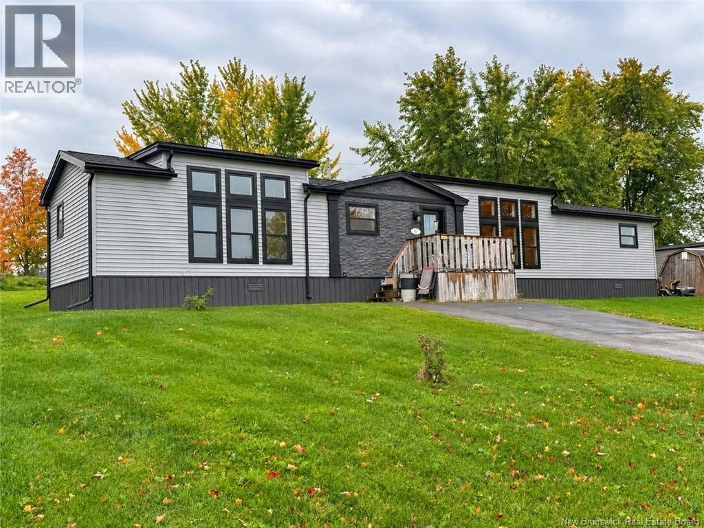 61 Moss Lane, Riverview, NB, E1B 5A9