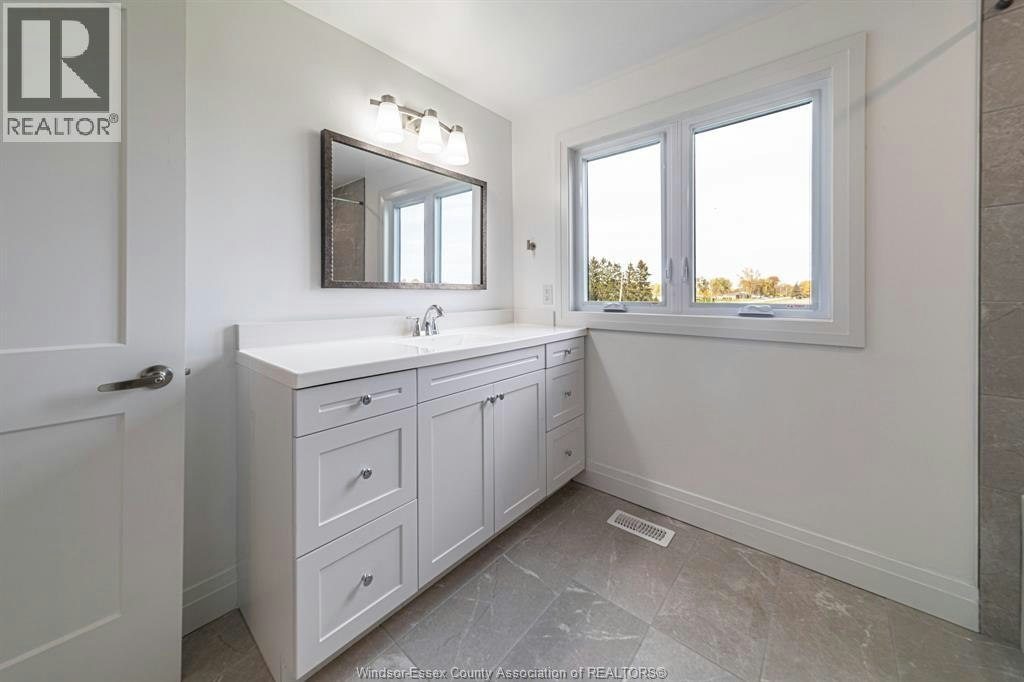 9240 Broderick Road, Lasalle, ON, N9A 6Z6 - 27