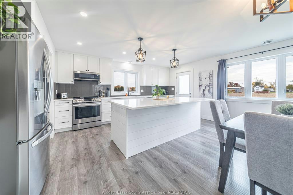 9240 Broderick Road, Lasalle, ON, N9A 6Z6 - 8
