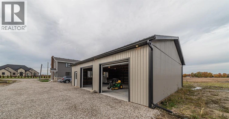9240 Broderick Road, Lasalle, ON, N9A 6Z6 - 42