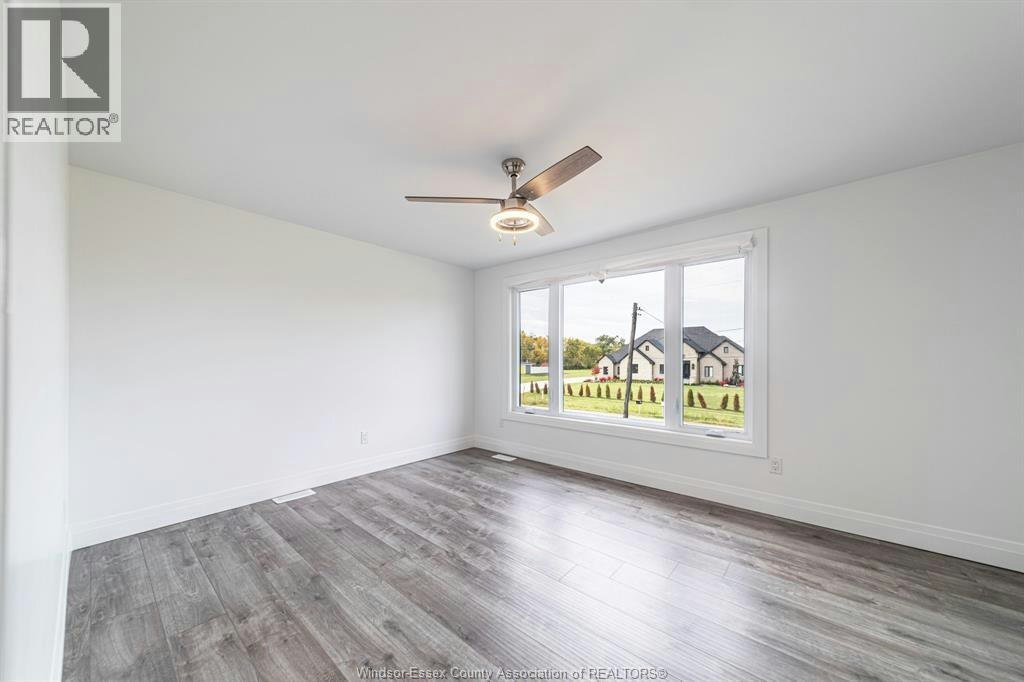 9240 Broderick Road, Lasalle, ON, N9A 6Z6 - 18