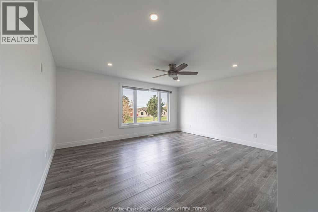 9240 Broderick Road, Lasalle, ON, N9A 6Z6 - 20
