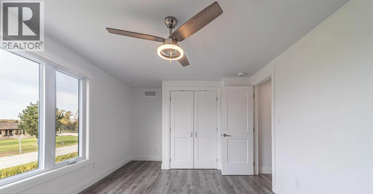 9240 Broderick Road, Lasalle, ON, N9A 6Z6 - 19
