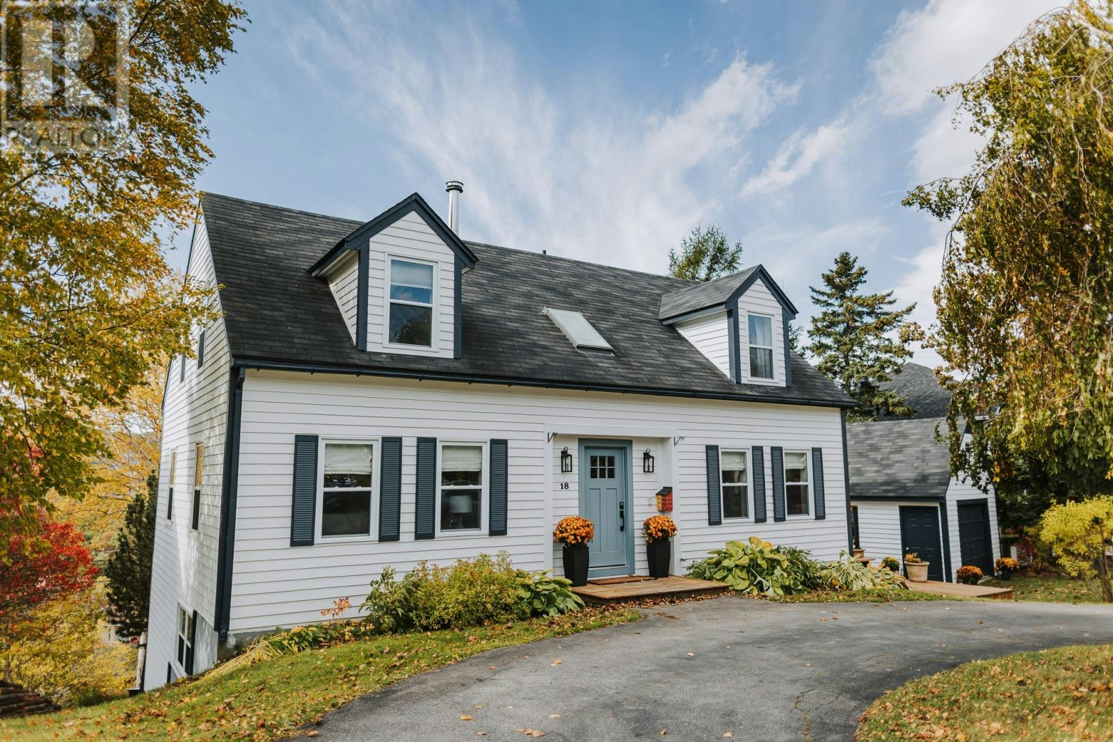 18 Hamilton Place, Corner Brook, NL, A2H 7B5