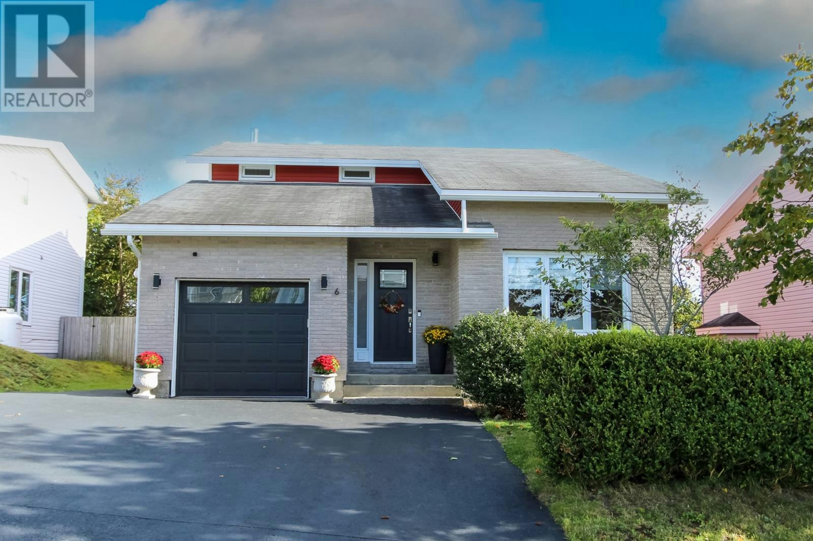 6 Point Leamington Street, St Johns, NL, A1E 5X5