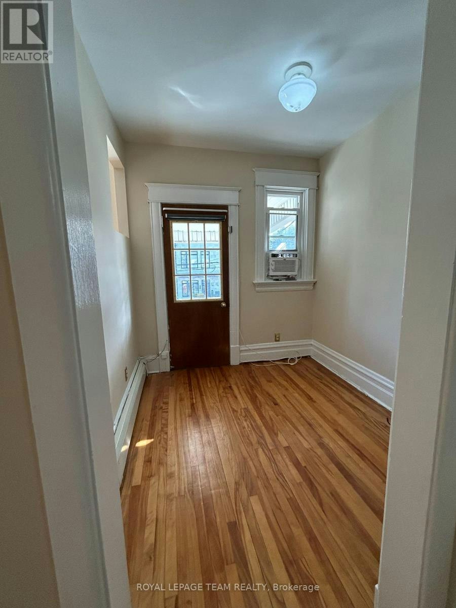 B-427 Sunnyside Avenue, Ottawa, ON, K1S 0S6 - 5