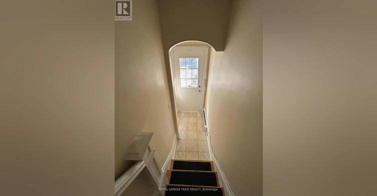 B-427 Sunnyside Avenue, Ottawa, ON, K1S 0S6 - 2