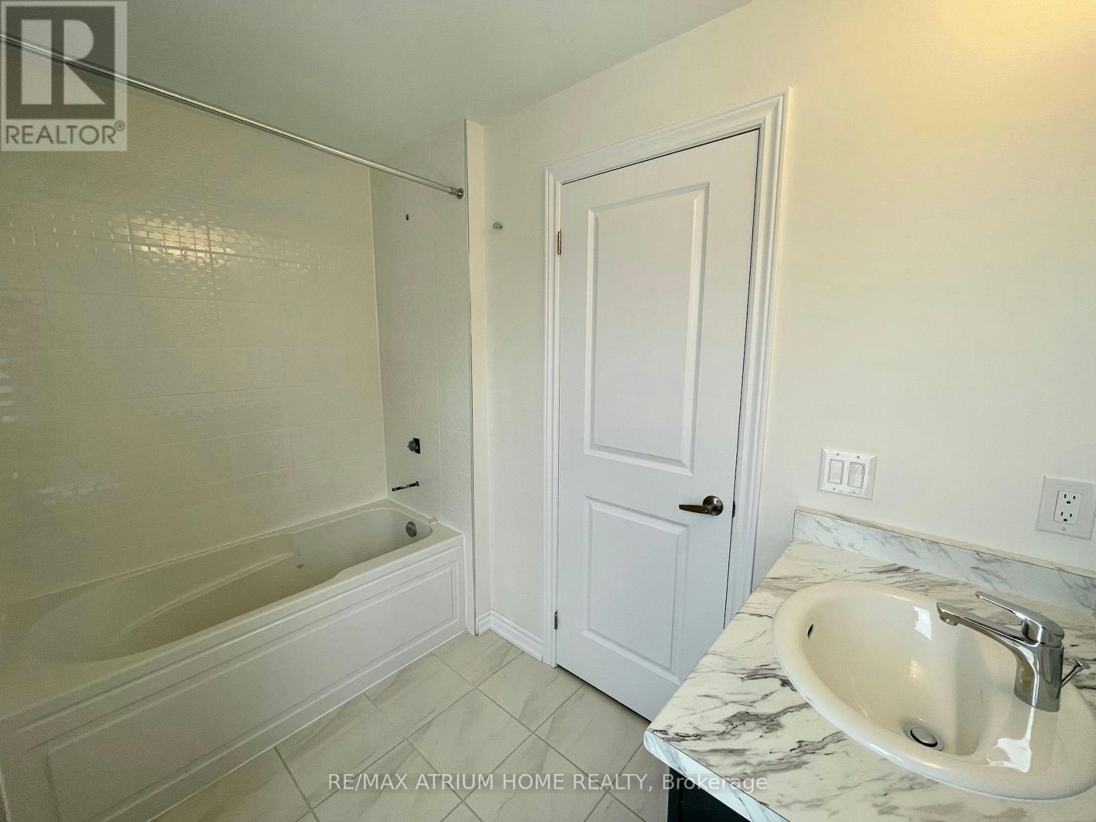 9660 Kennedy Road, Markham, ON, L6C 3J7 - 32