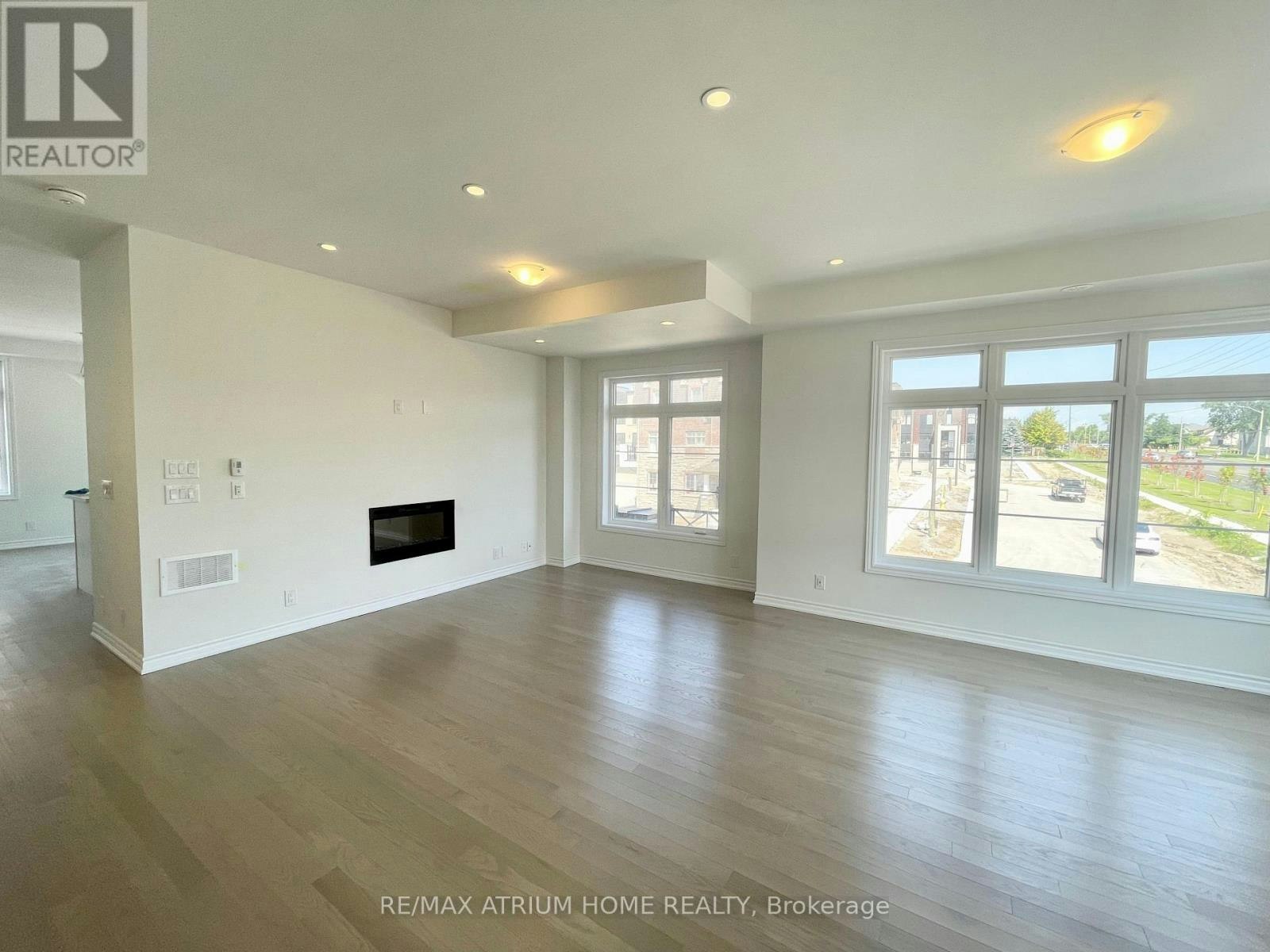 9660 Kennedy Road, Markham, ON, L6C 3J7 - 11