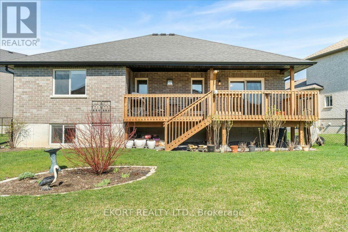 64 Farmington Crescent, Belleville, ON, K8N 0J8 - 14