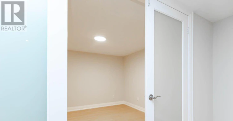 B-84 Laurel Avenue, Toronto, ON, M9B 4T2 - 22