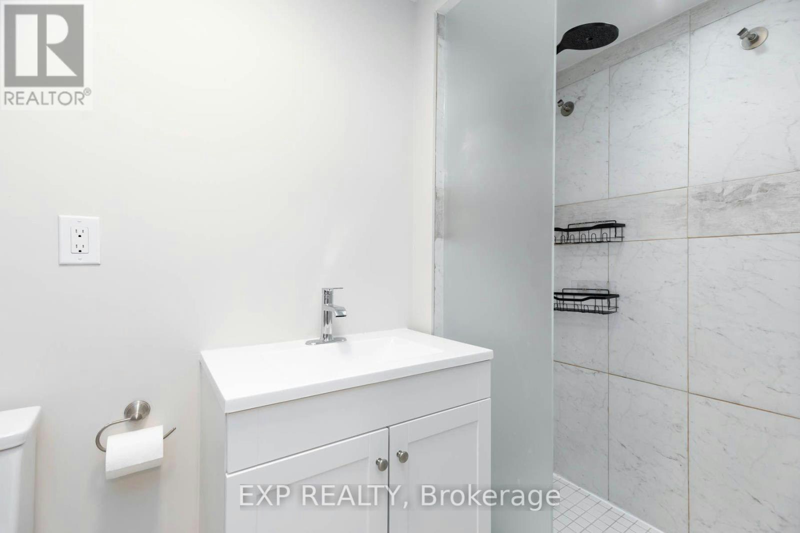 B-84 Laurel Avenue, Toronto, ON, M9B 4T2 - 9
