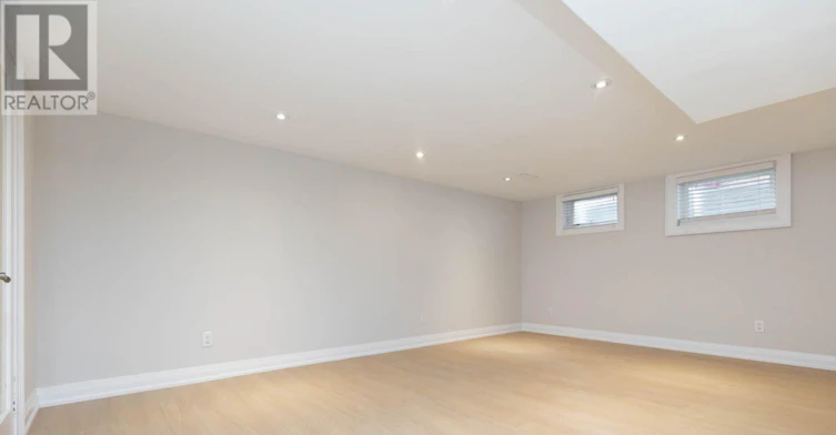 B-84 Laurel Avenue, Toronto, ON, M9B 4T2 - 17