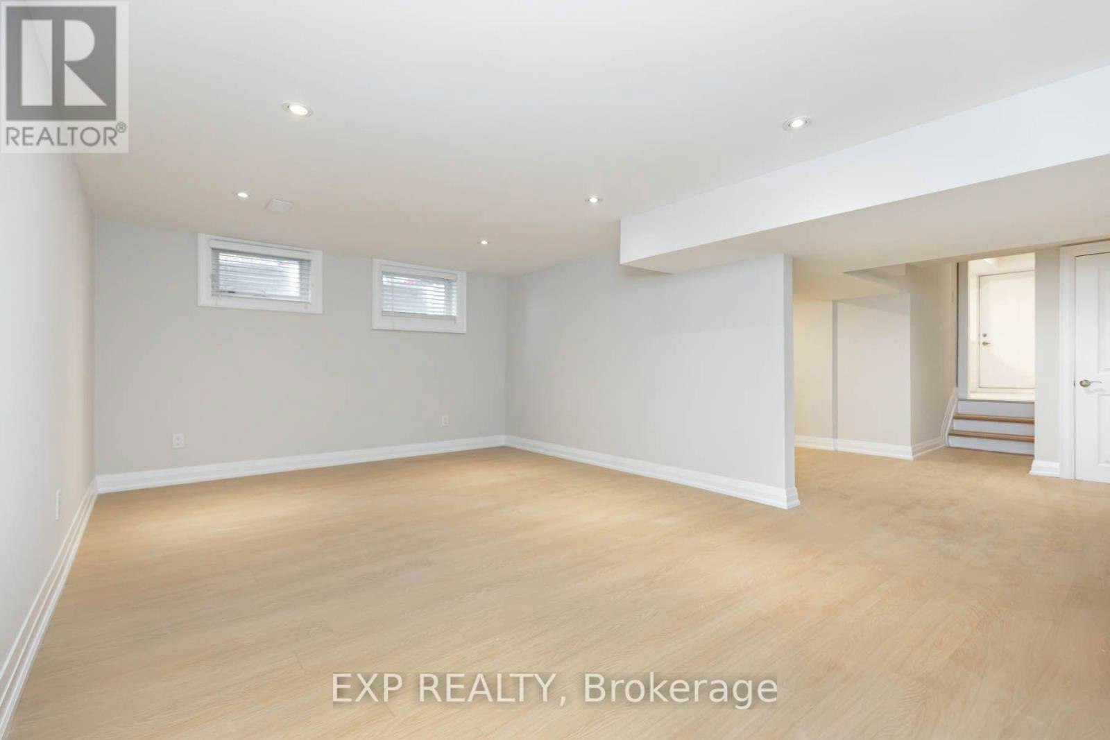 B-84 Laurel Avenue, Toronto, ON, M9B 4T2 - 18