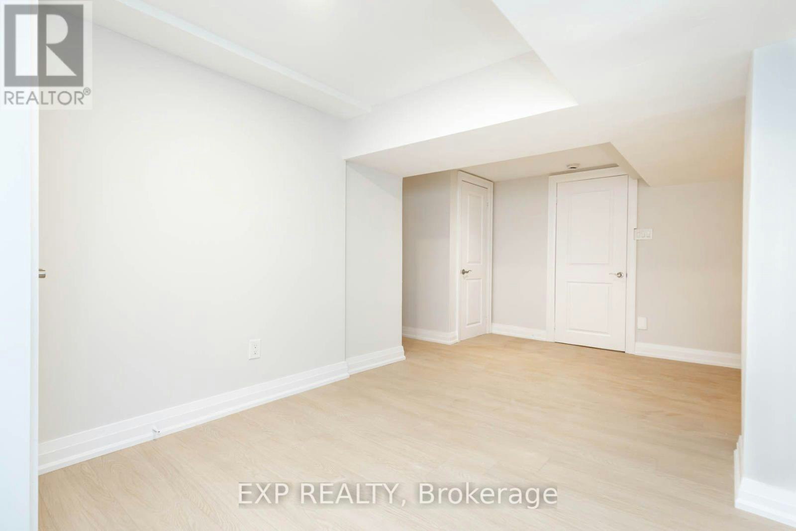 B-84 Laurel Avenue, Toronto, ON, M9B 4T2 - 15