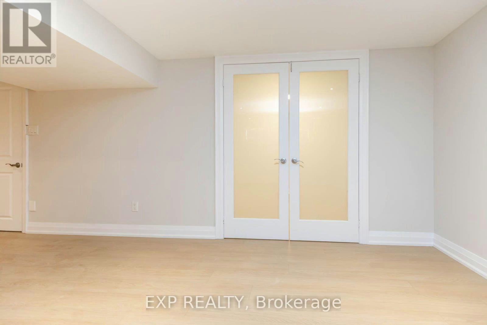 B-84 Laurel Avenue, Toronto, ON, M9B 4T2 - 21