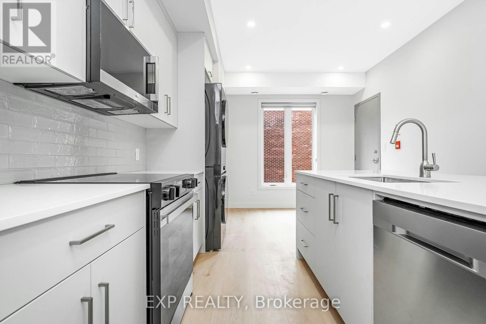 5-1267 Summerville Avenue, Ottawa, ON, K1Z 8G6 - 5