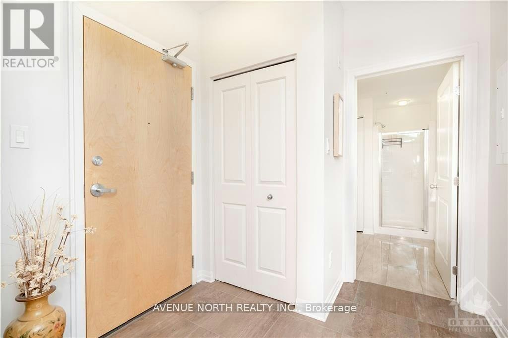 401-250 Winterfell Private, Ottawa, ON, K1G 4J1 4