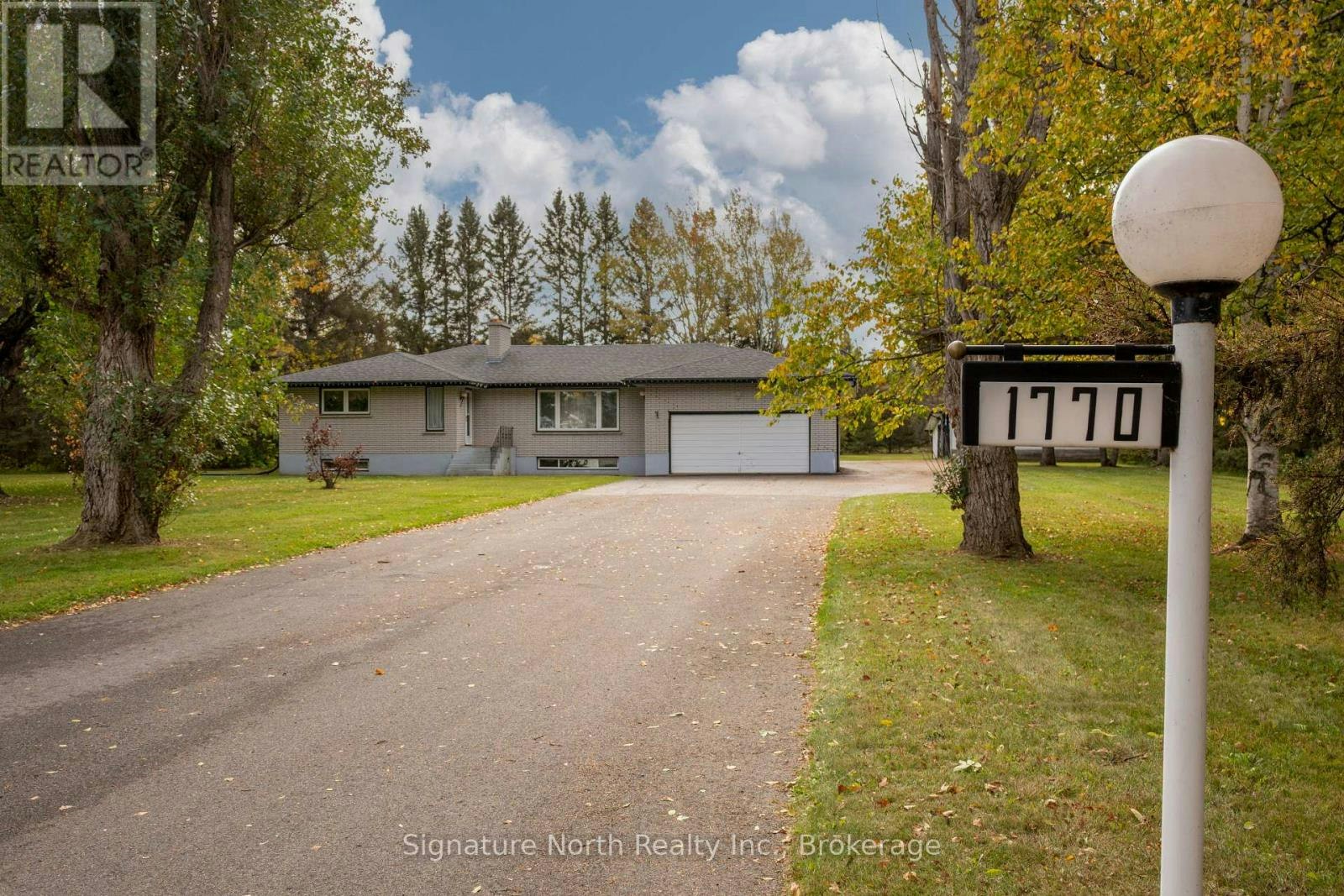 1770 Rosslyn Road, Thunder Bay, ON, P7K 1J3