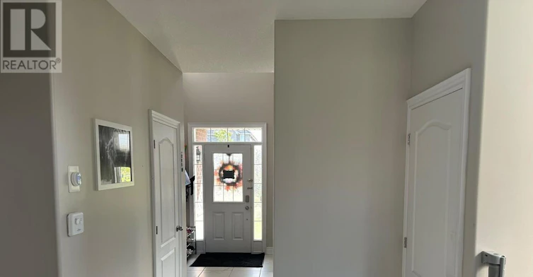 2 Tim Jacobs Drive, Georgina, ON, L4P 0G5 - 7