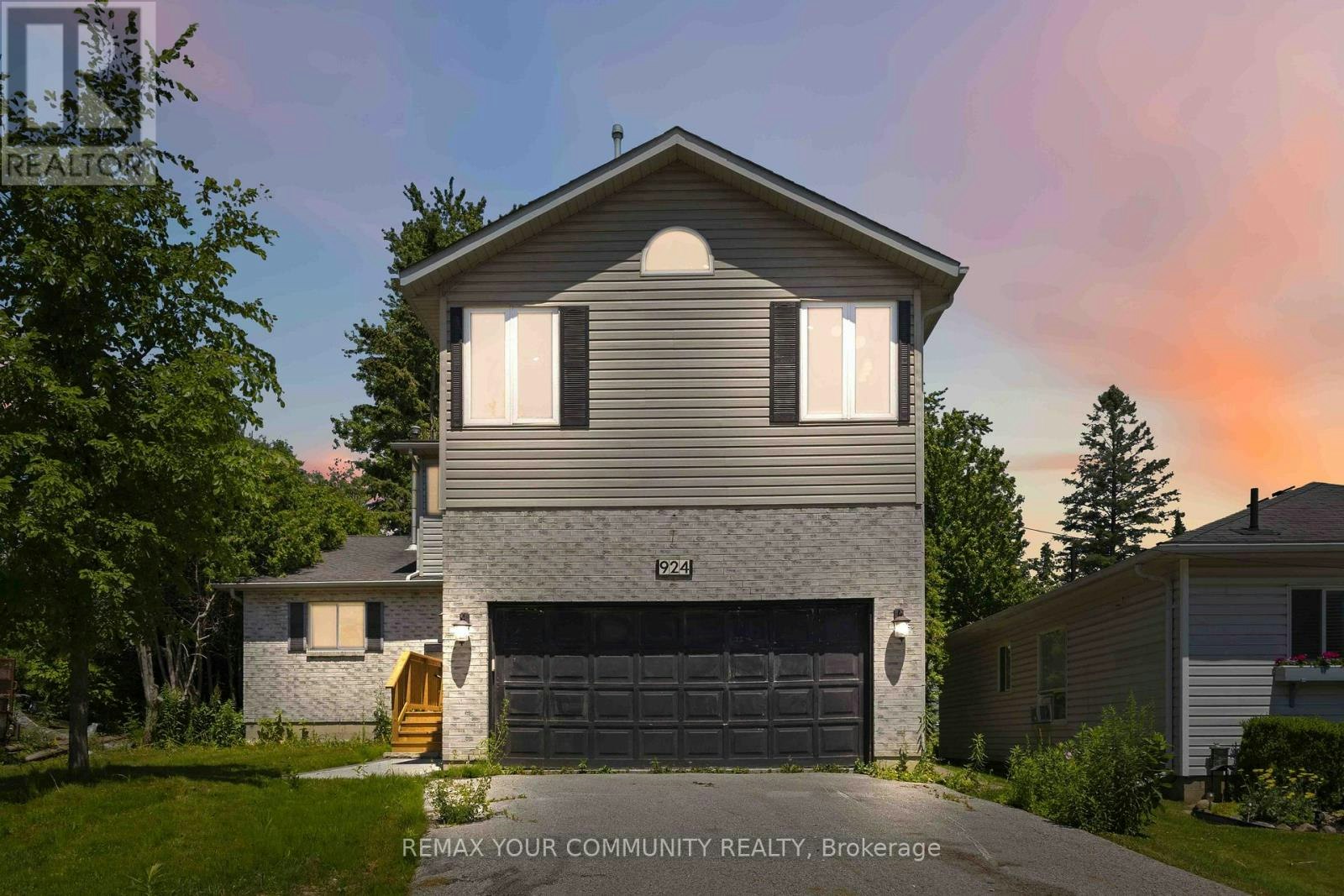 924 Helen Street, Innisfil, ON, L9S 1T5