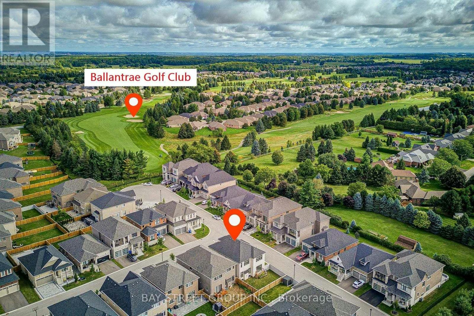 27 Hearthwood Gate, Whitchurch-Stouffville, ON, L4A 4X1 - 2