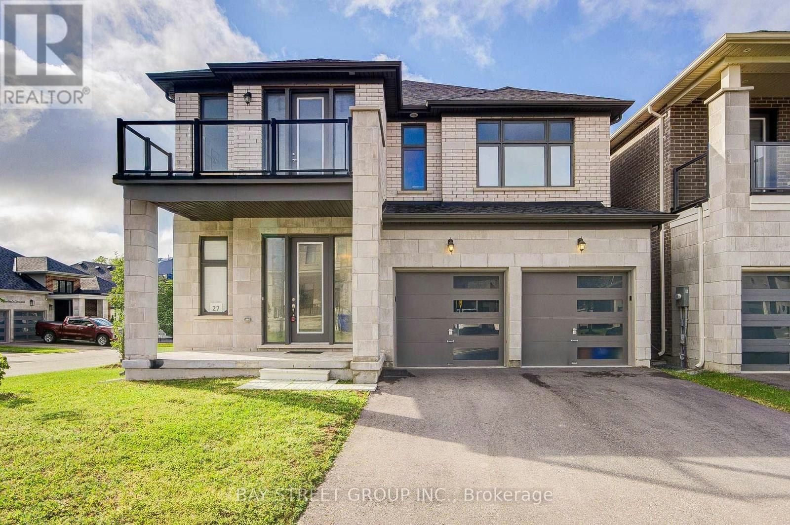 27 Hearthwood Gate, Whitchurch-Stouffville, ON, L4A 4X1
