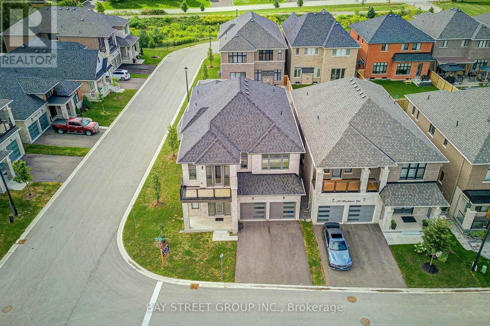 27 Hearthwood Gate, Whitchurch-Stouffville, ON, L4A 4X1 - 4