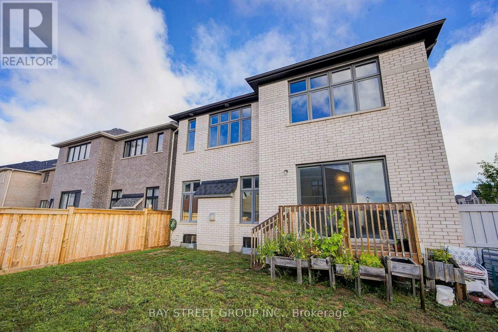 27 Hearthwood Gate, Whitchurch-Stouffville, ON, L4A 4X1 - 50