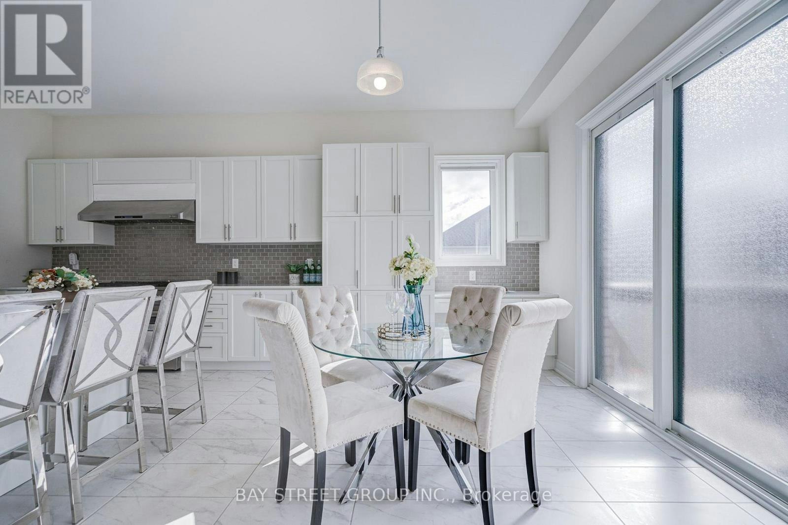 27 Hearthwood Gate, Whitchurch-Stouffville, ON, L4A 4X1 - 23