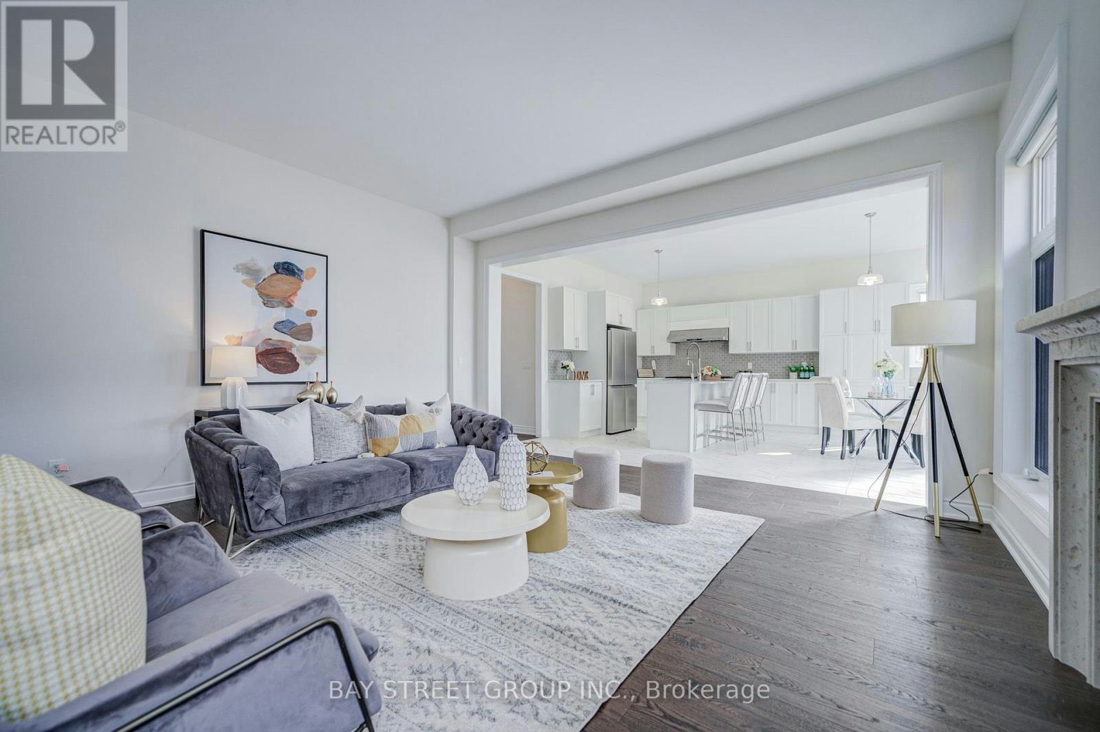 27 Hearthwood Gate, Whitchurch-Stouffville, ON, L4A 4X1 - 27
