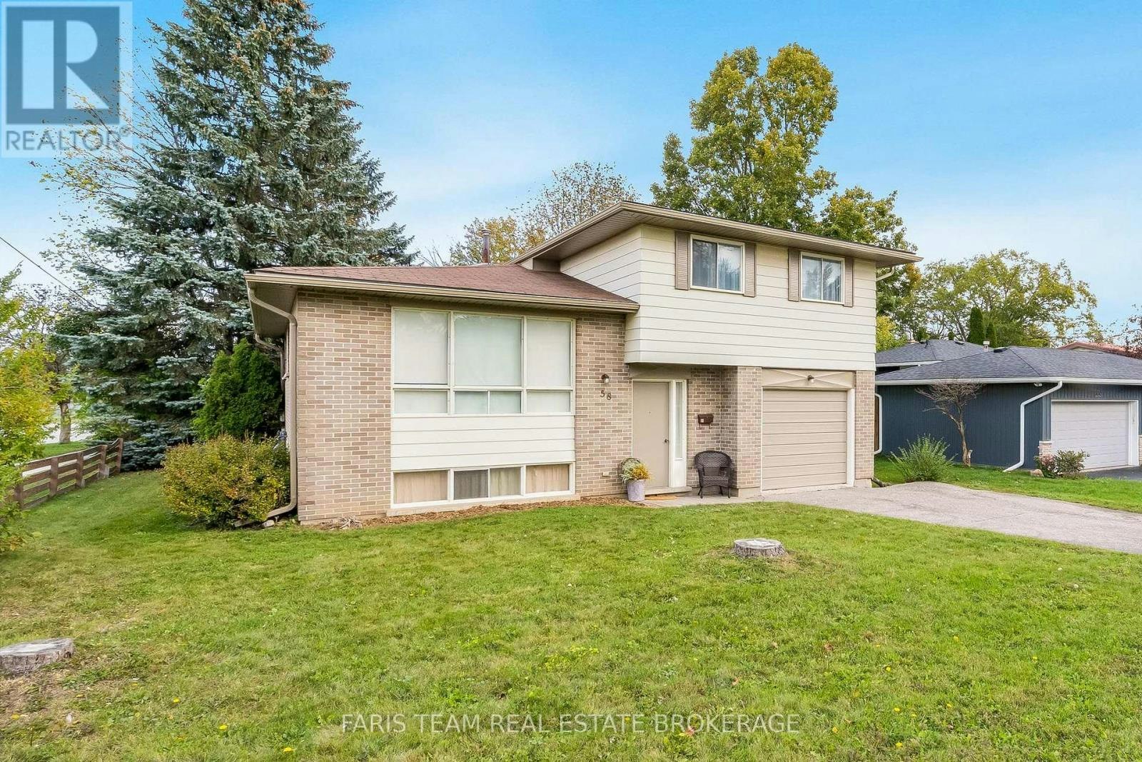 58 Steel Street, Barrie, ON, L4M 2E9