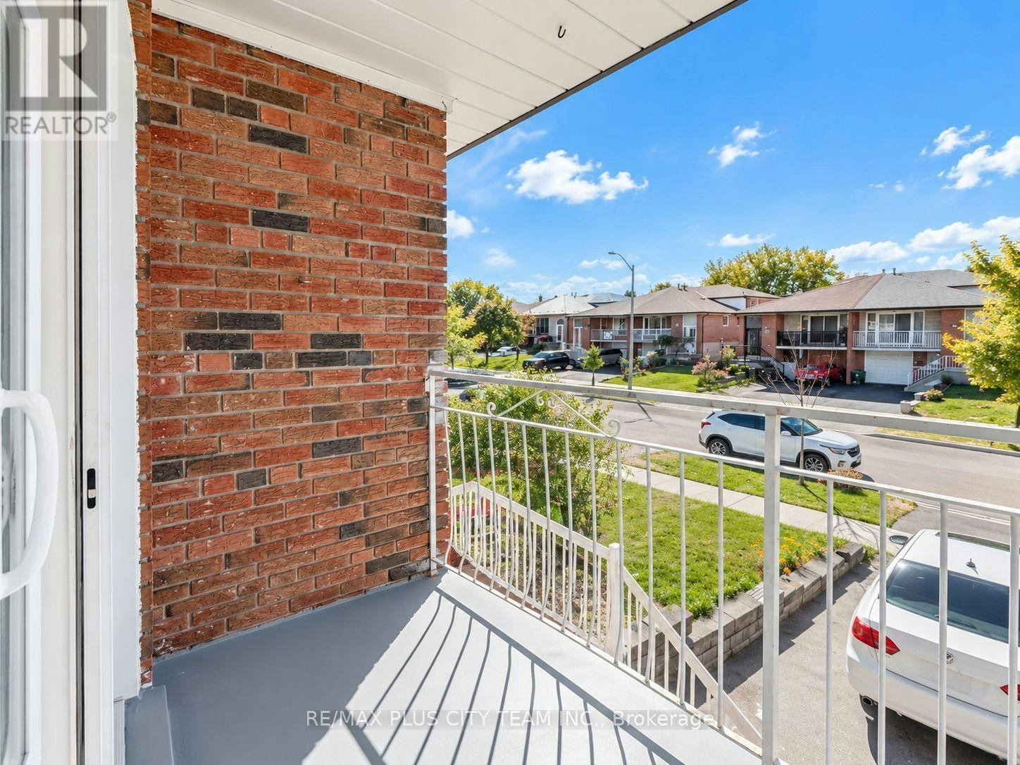 MAIN-50 Blossom Crescent, Toronto, ON, M3N 2B2 - 5