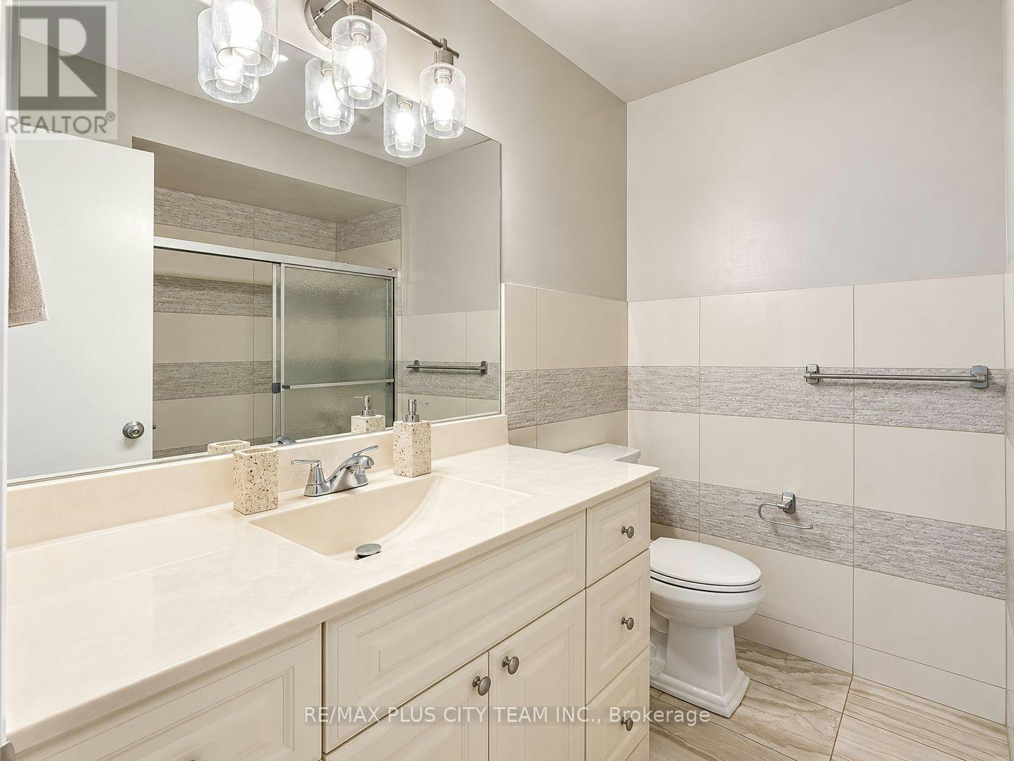 MAIN-50 Blossom Crescent, Toronto, ON, M3N 2B2 - 24