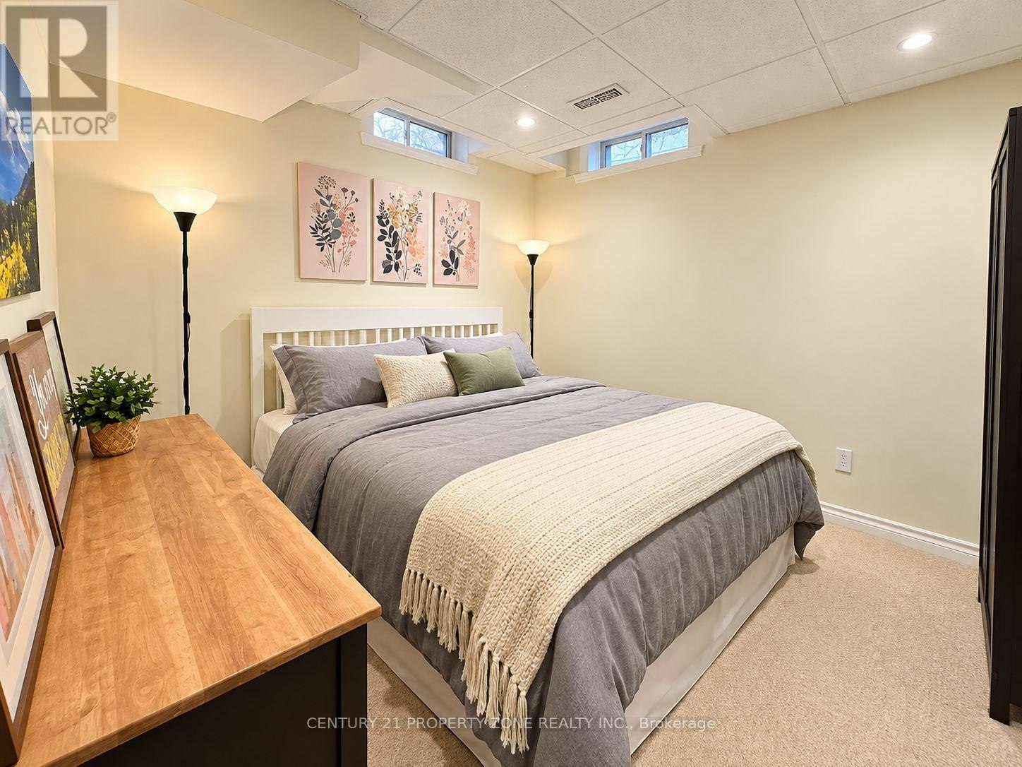 5190 Ridgewell Road, Burlington, ON, L7L 6N8 - 22