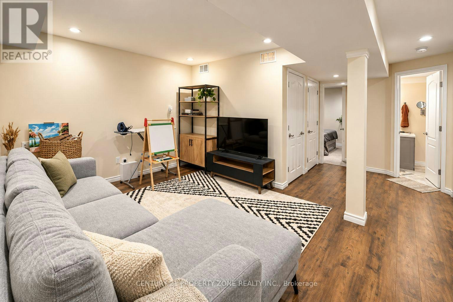 5190 Ridgewell Road, Burlington, ON, L7L 6N8 - 20