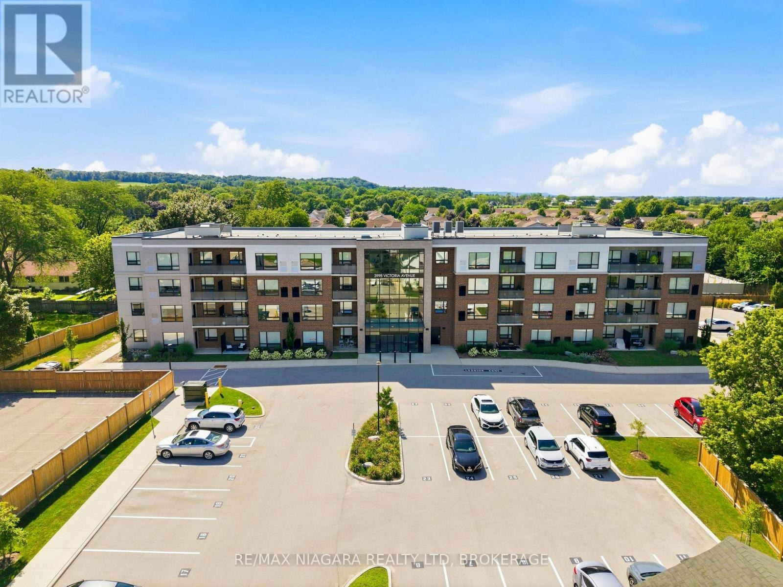 405-3998 Victoria Avenue, Lincoln, ON, L0R 2C0