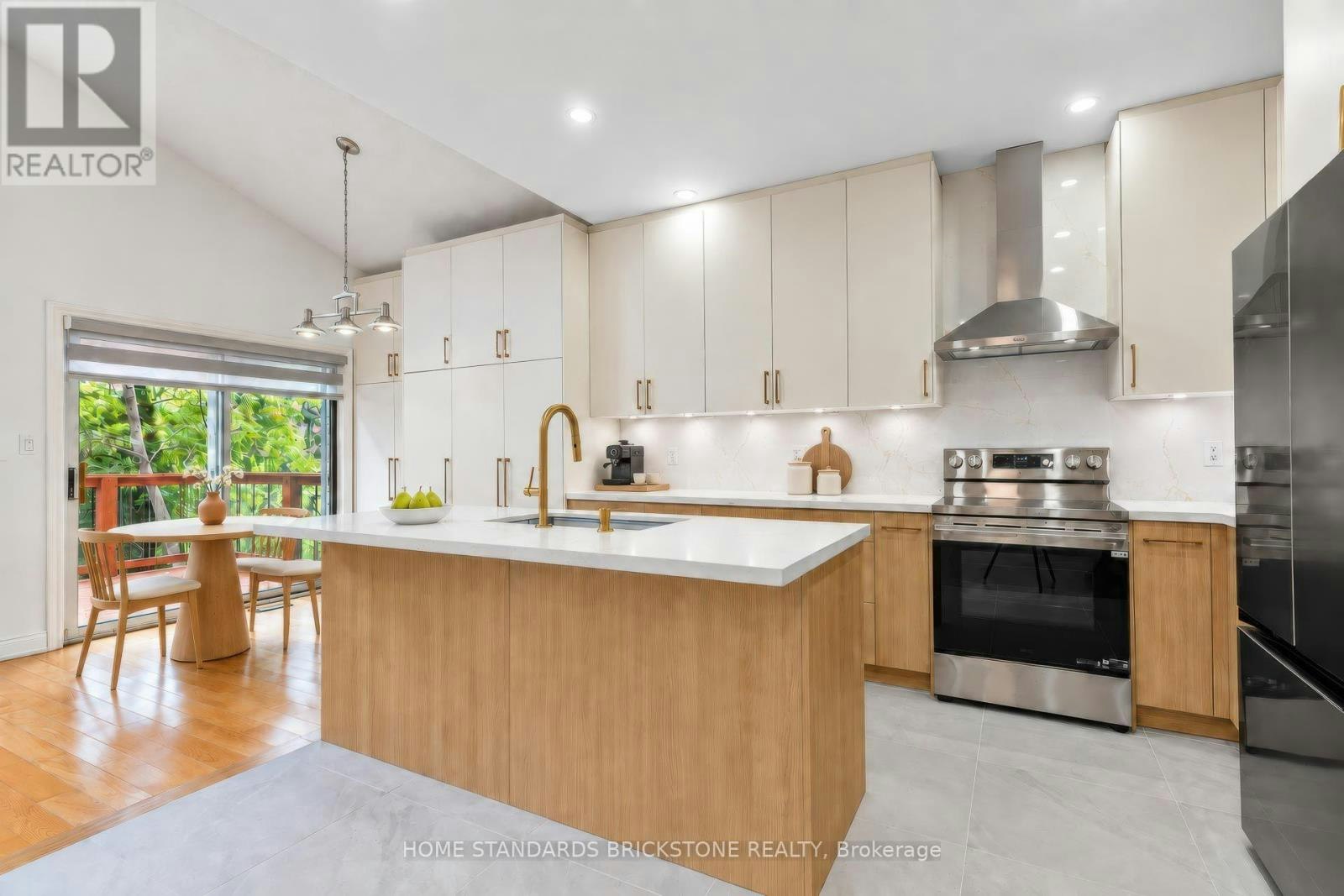 46 Monastery Lane, Toronto, ON, M1L 4V6 - 13